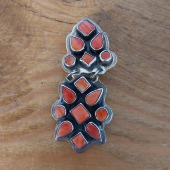 SOLD One L.V.M. Spirit Winds Sterling Silver Spiny Oyster/Coral Earring Clip On - Picture 7 of 14